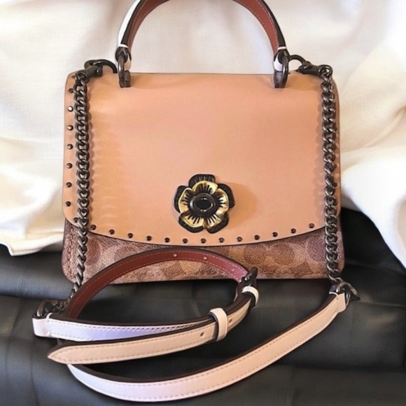 Coach Parker Top Handle In Signature Canvas with beautiful rose closure - Picture 1 of 17